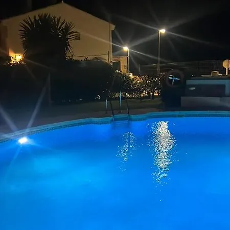 Urbanización Marina De Apartamento Casares